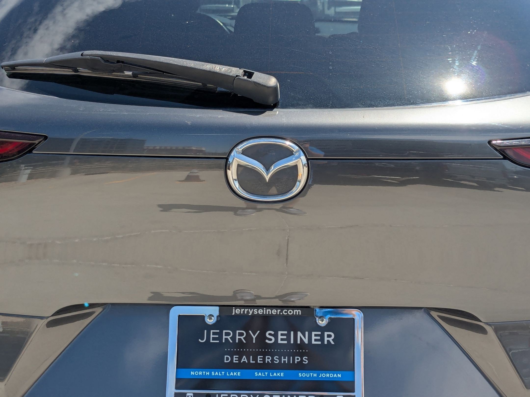 Certified Used 2021 Machine Gray Metallic Mazda Select image 14
