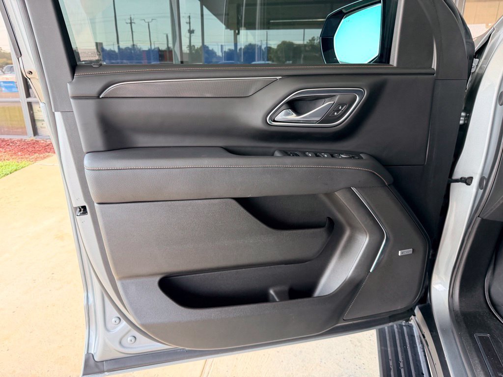 Used 2024 Sterling Metallic GMC AT4 image 11