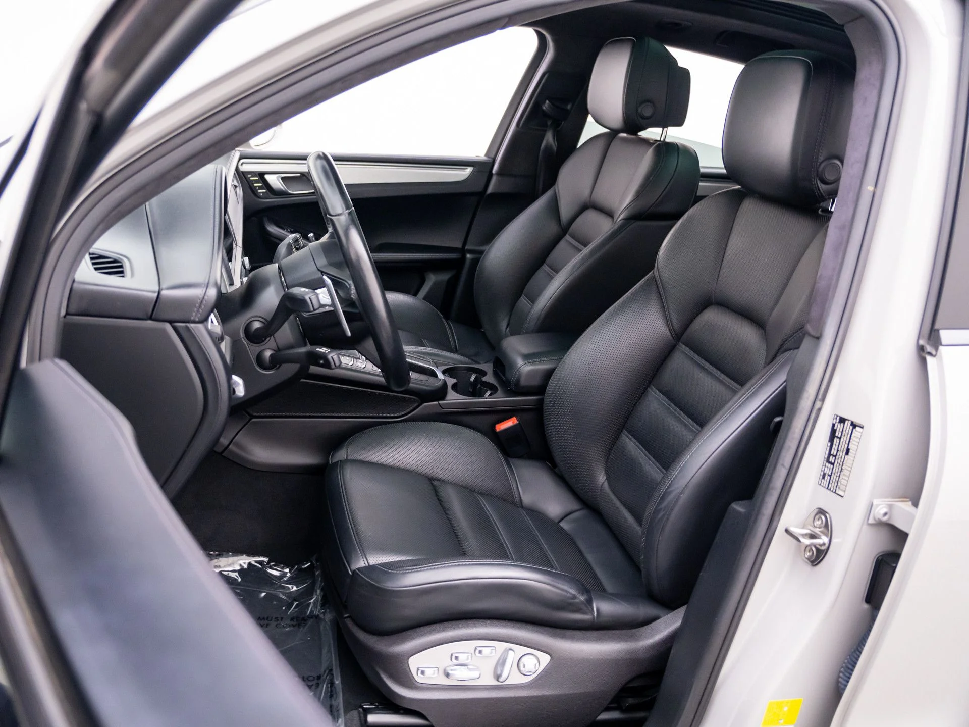 Certified Used 2020 Gray Porsche Turbo image 5