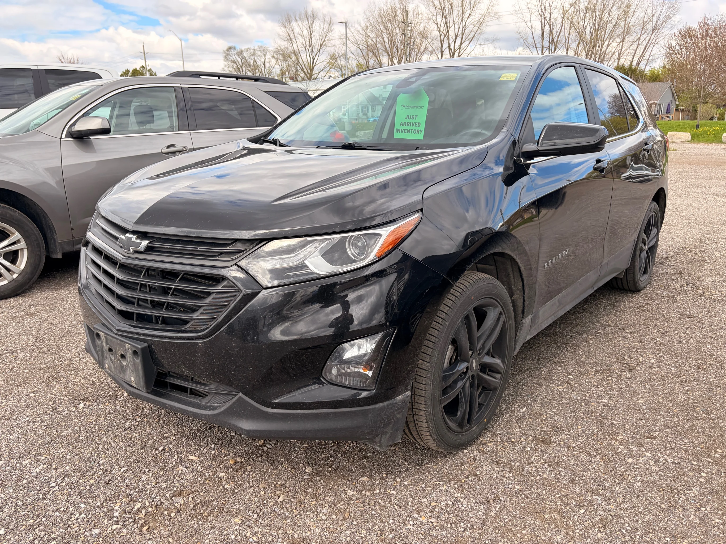 Used 2021  Chevrolet LT image 1