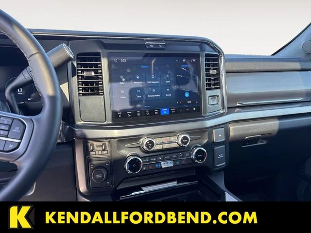 Used 2025 White Ford Lariat image 10
