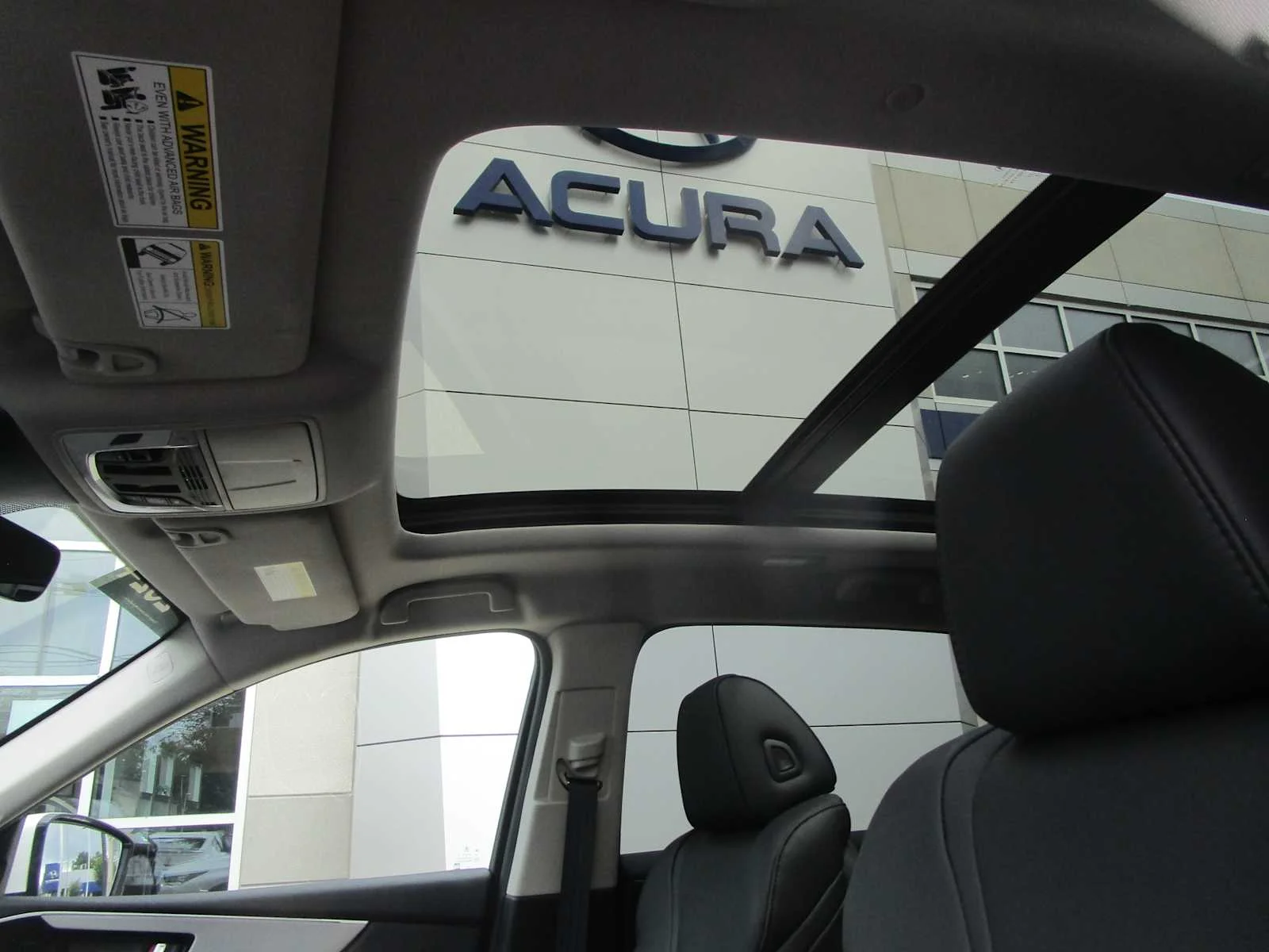 Certified Used 2024 Platinum White Pearl Acura  image 16