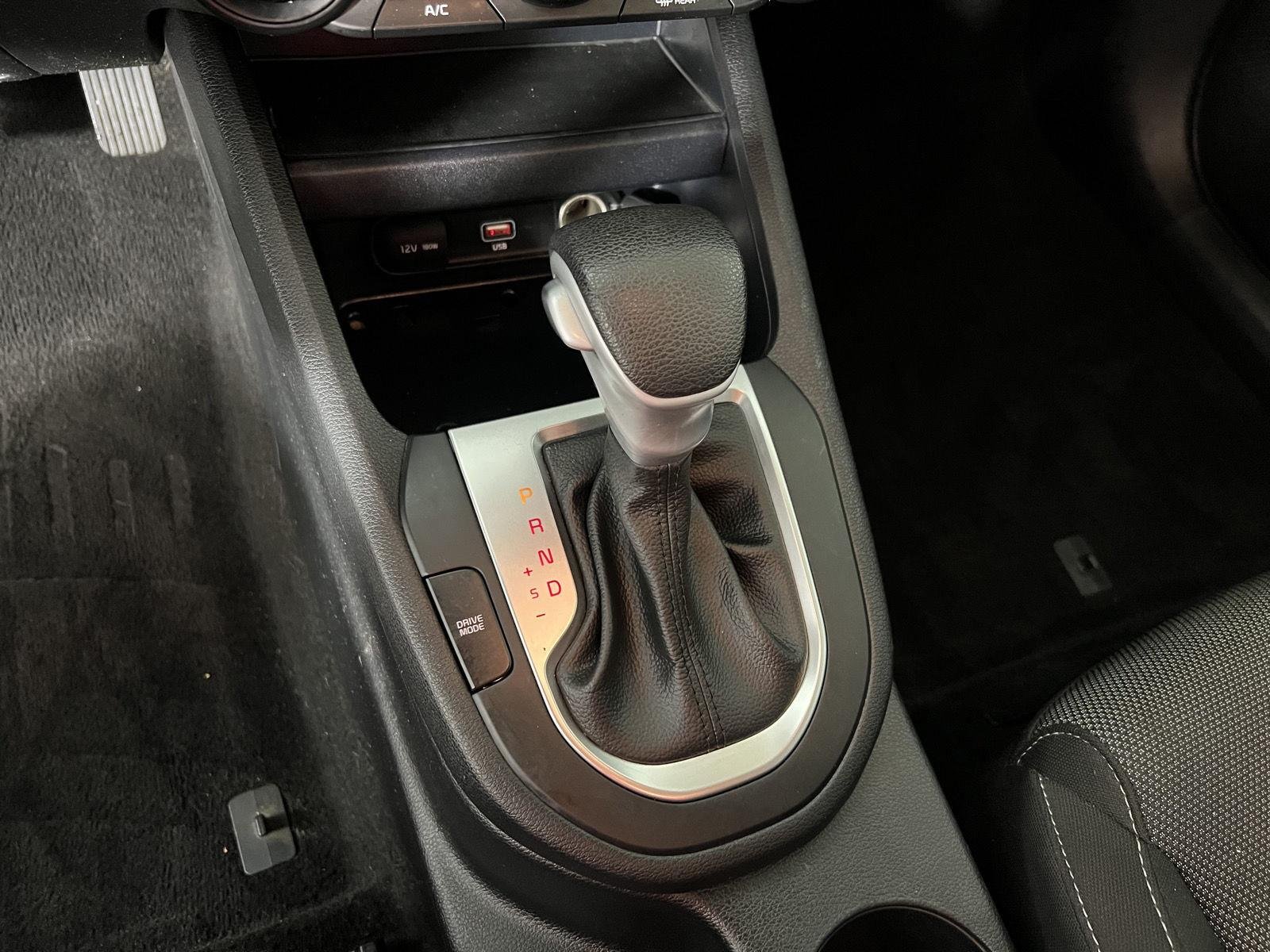 Used 2022 Deep Sea Blue Kia LXS image 19