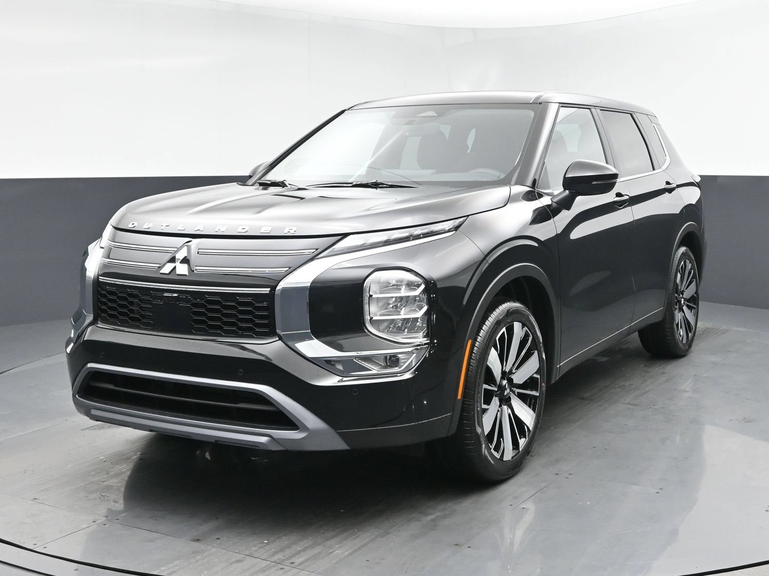 New 2026 Black Diamond Mitsubishi SE 1.5T 2WD image 1