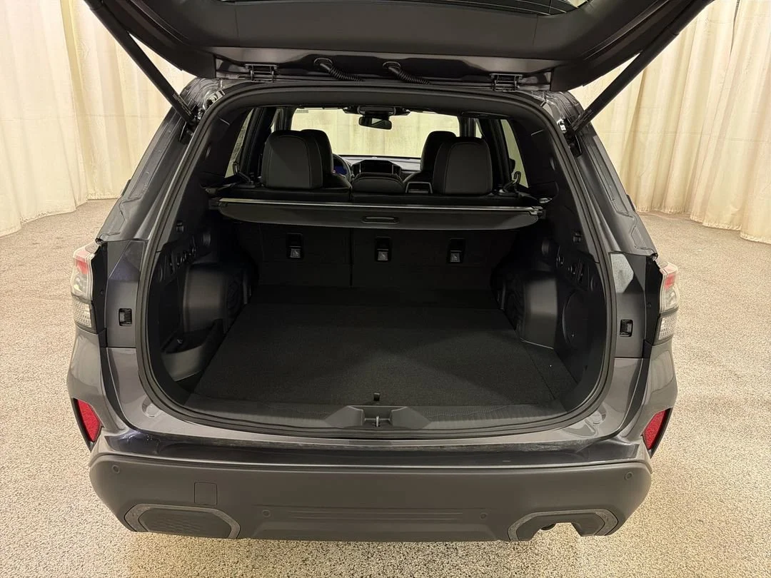 New 2026 Magnetite Gray Metallic Subaru Limited Hybrid image 17