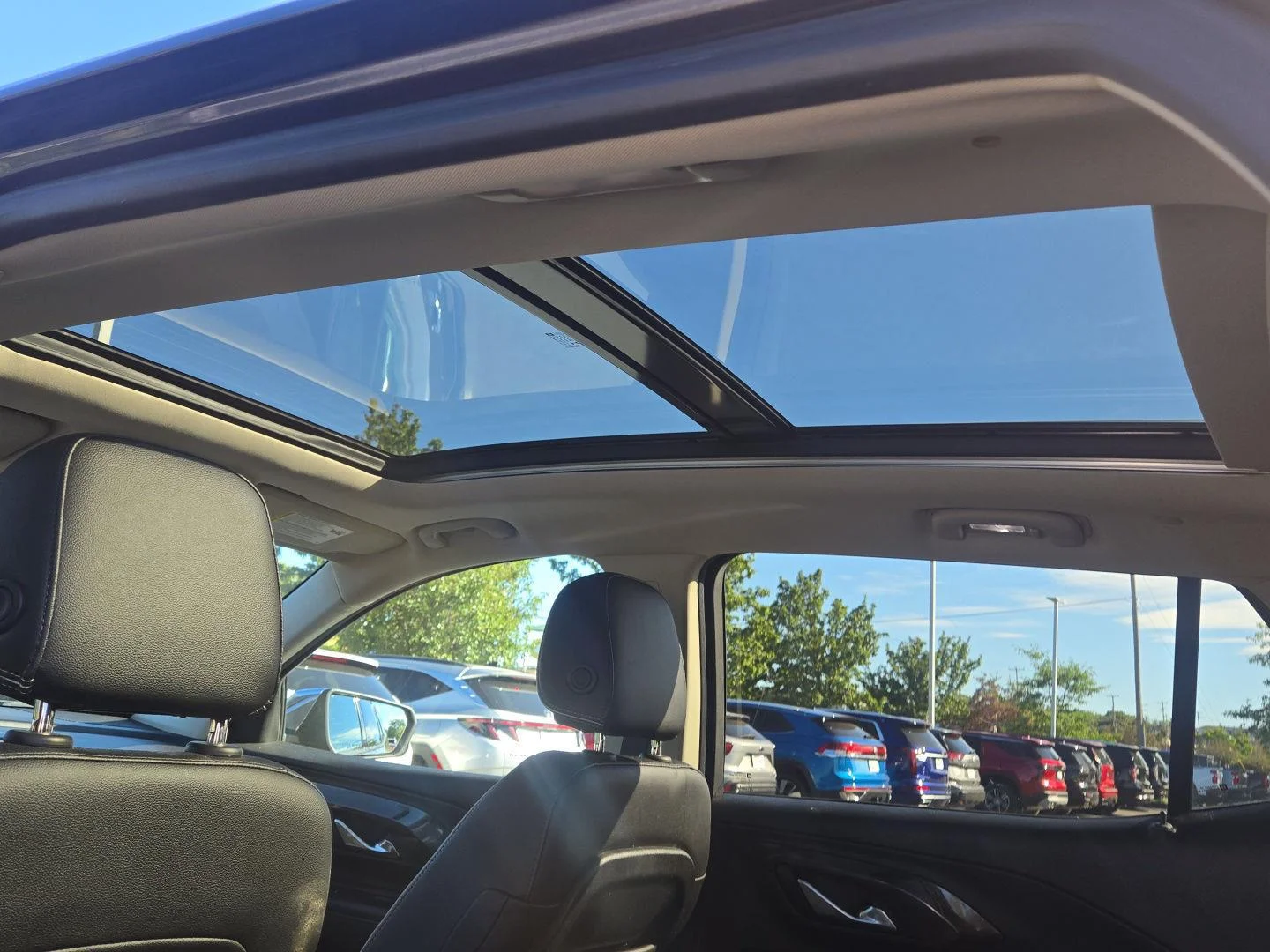 Used 2019 SMOKEY QUARTZ METALLIC GMC Denali image 4