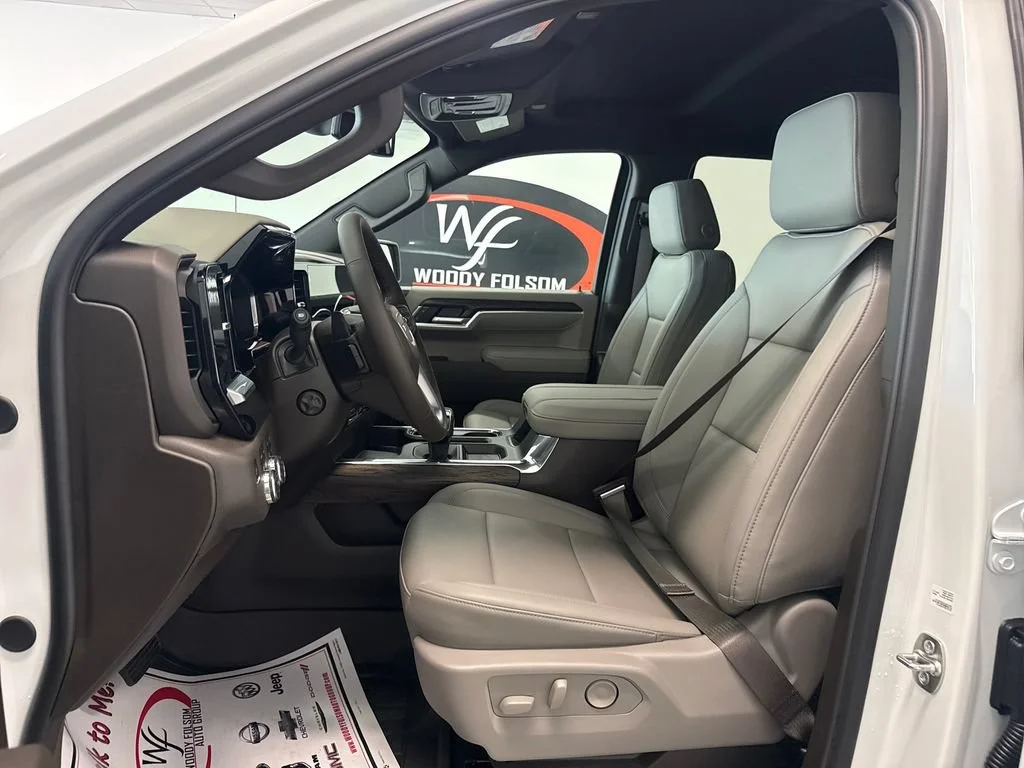 New 2026 Summit White GMC SLT image 11