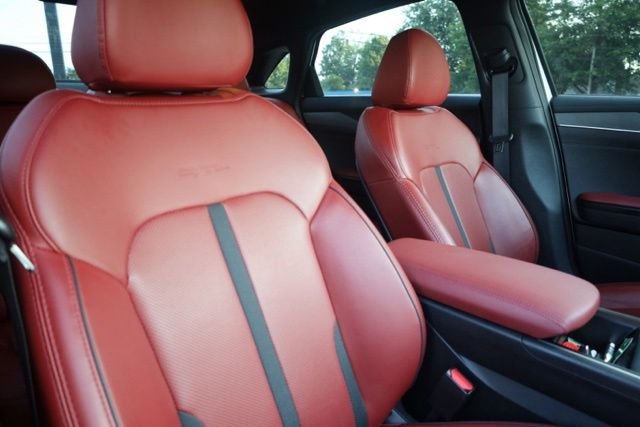 Used 2023 White Pearl Kia GT-Line image 40