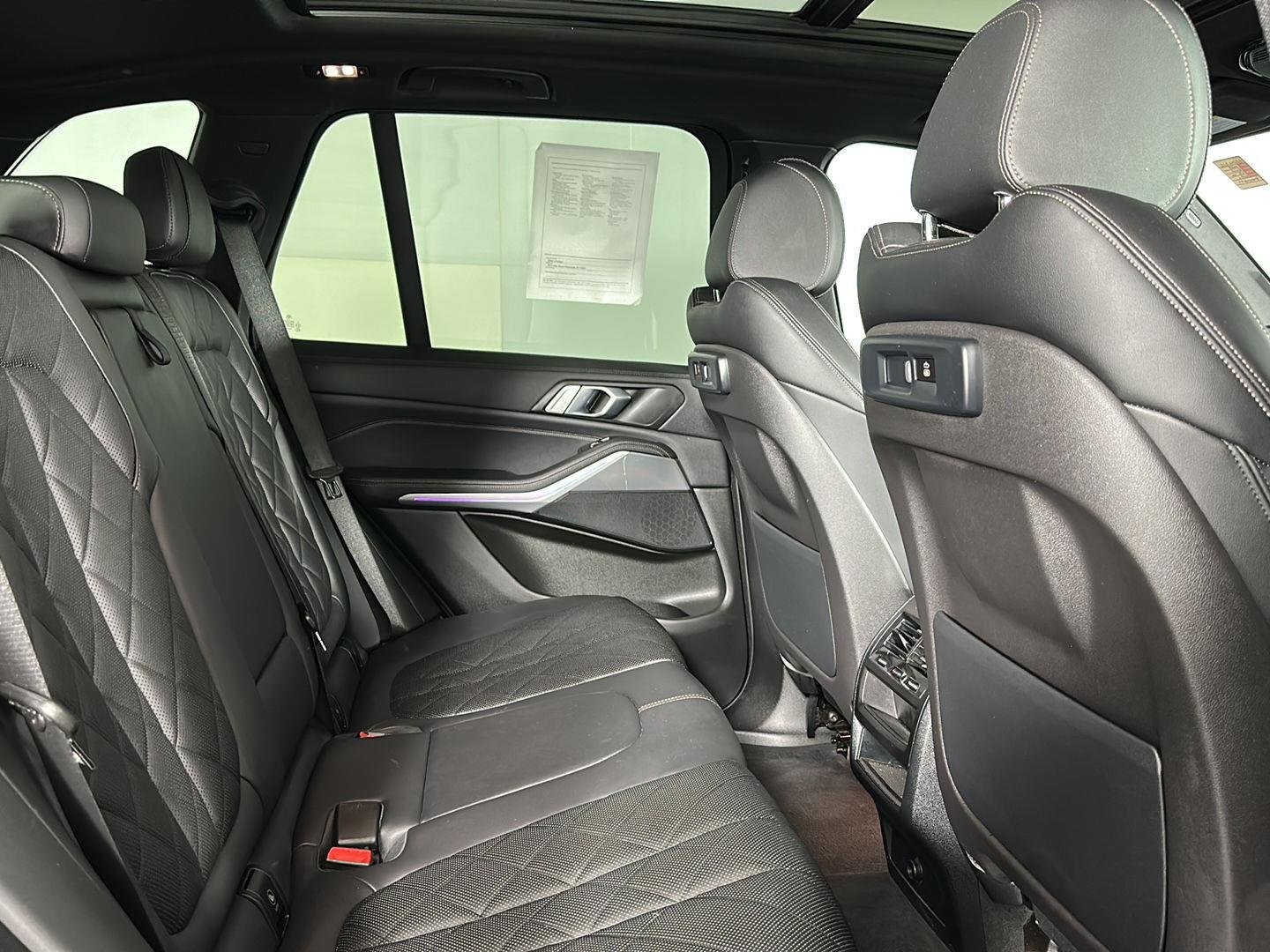 Used 2023 Dark Graphite Metallic BMW xDrive40i image 30