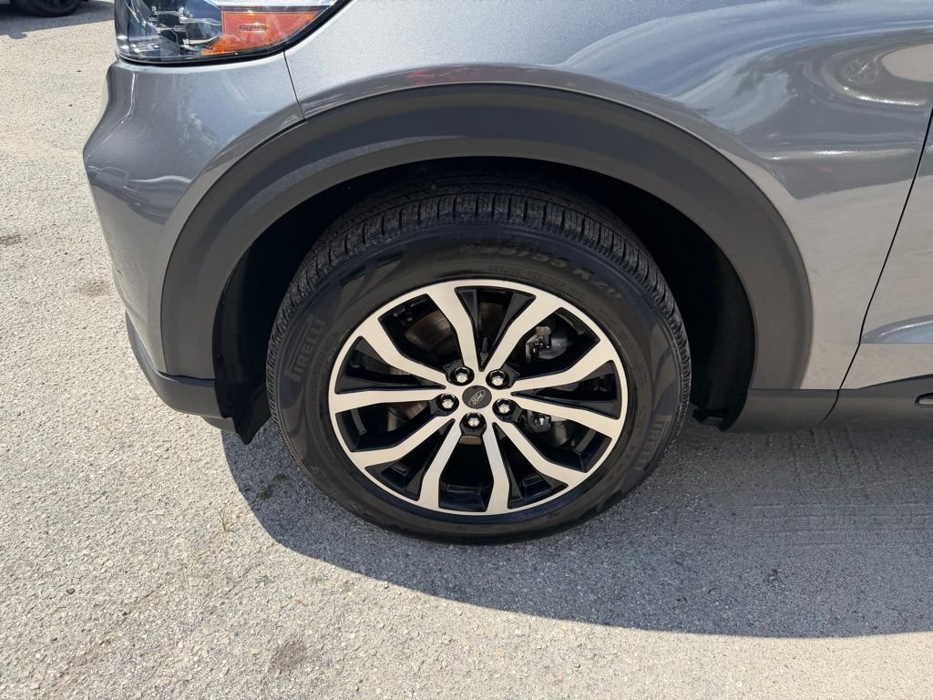 2022 Ford Explorer ST - Photo 9