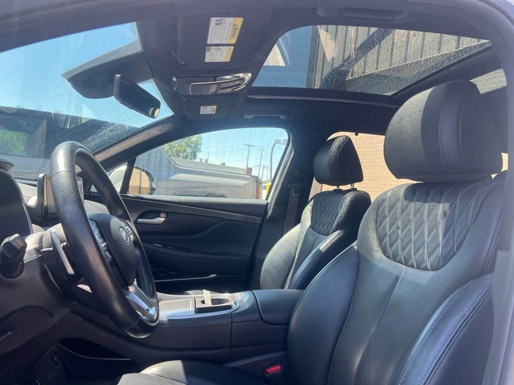 Used 2022 White Hyundai Calligraphy image 9