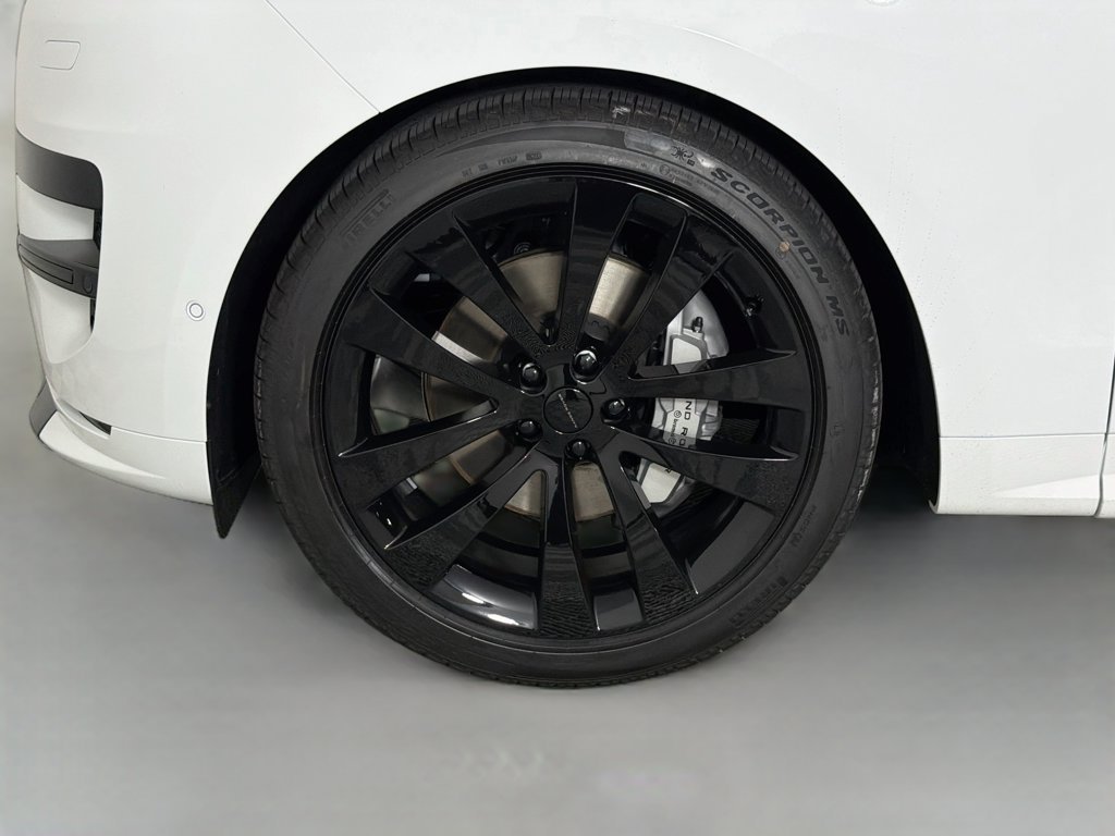 New 2027 Fuji White Land Rover Dynamic SE P400 image 33