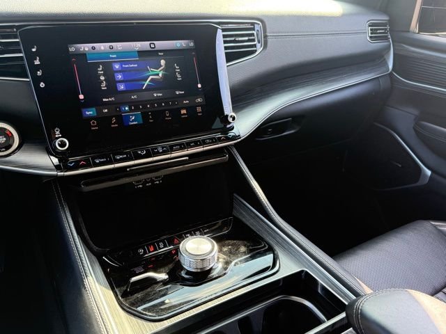 2023 Jeep Wagoneer Series II - Photo 26