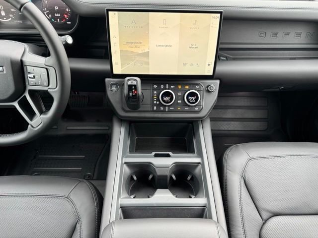 New 2026 Santorini Black Land Rover X-Dynamic SE image 27