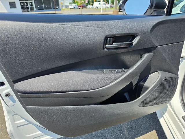 Used 2024 White Toyota LE image 19