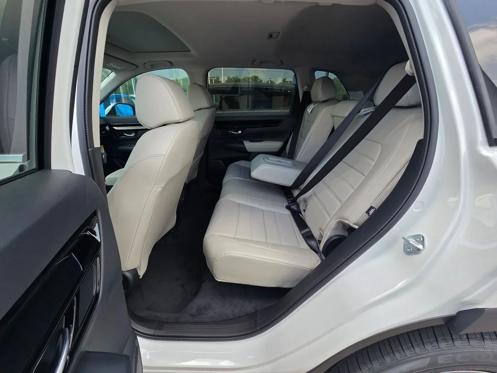 New 2026 Platinum White Pearl Honda EX-L image 11