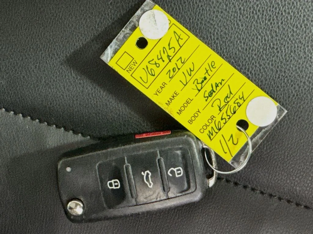 Used 2012 Red Volkswagen 2.5L image 34