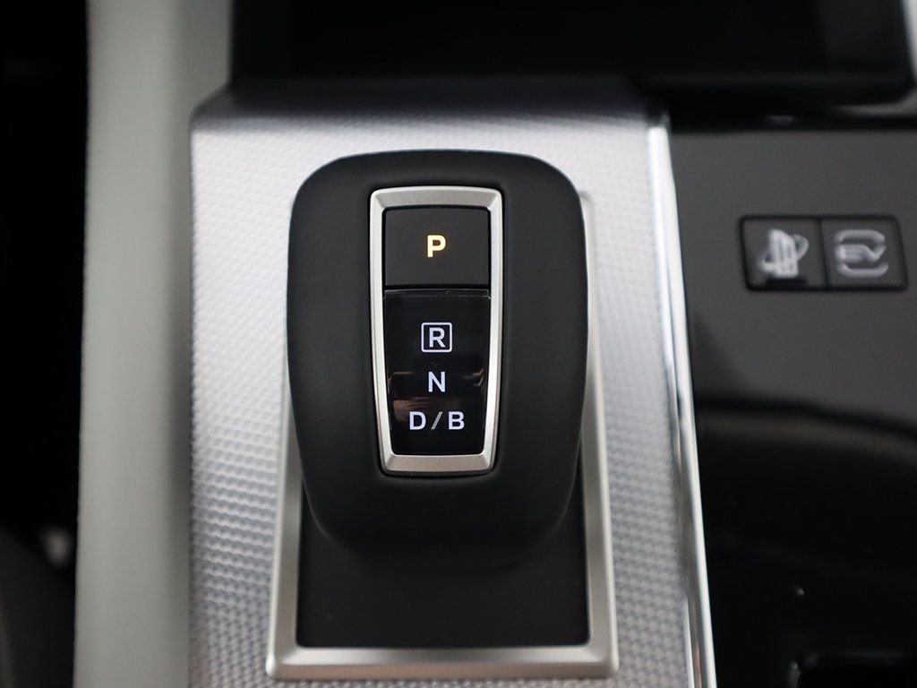 2025 Mitsubishi Outlander Plug-in Hybrid Platinum Edition - Photo 56
