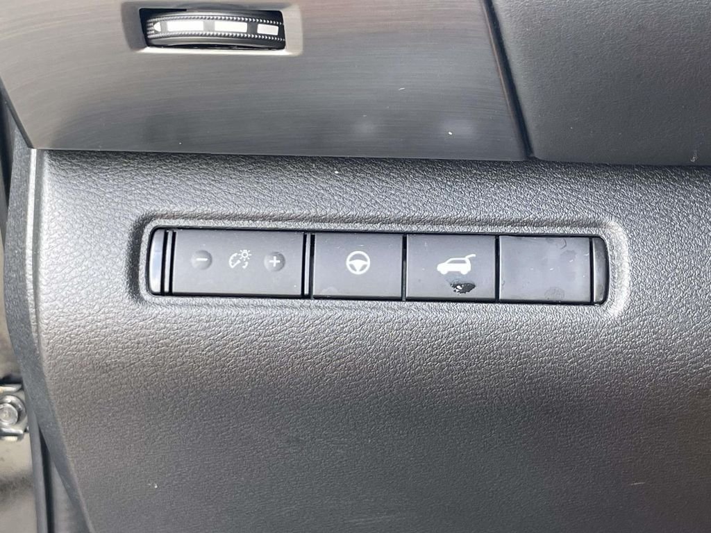 Used 2025 Black Nissan SL image 19