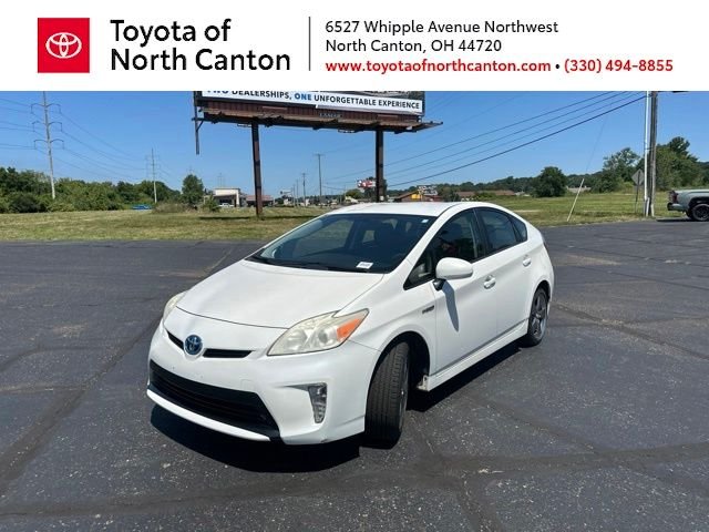 Used 2013 White Toyota PERSONA image 1