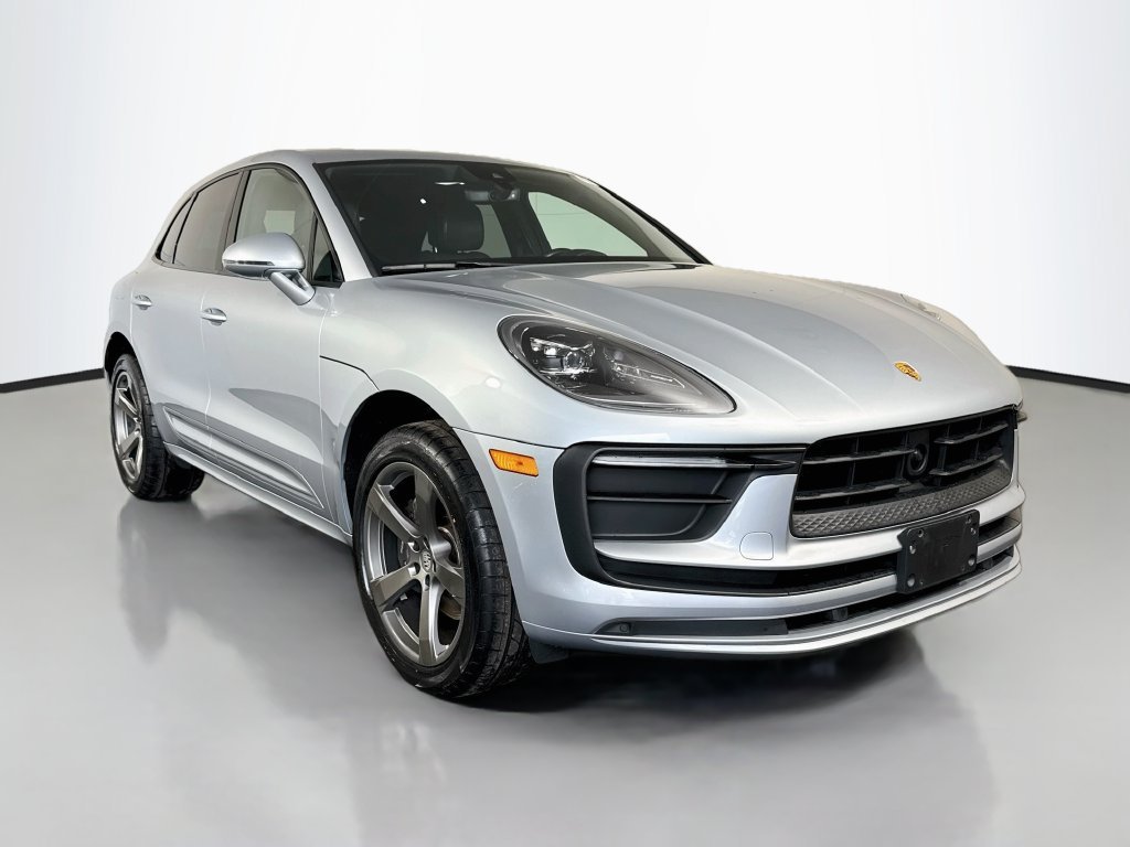 2023 Porsche Macan