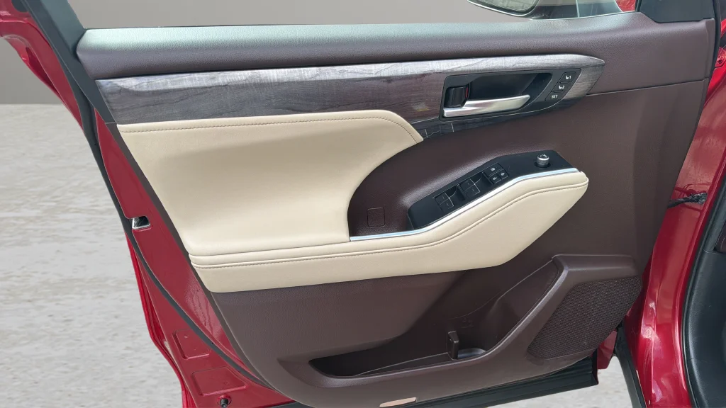Used 2021 Red Toyota Platinum image 10