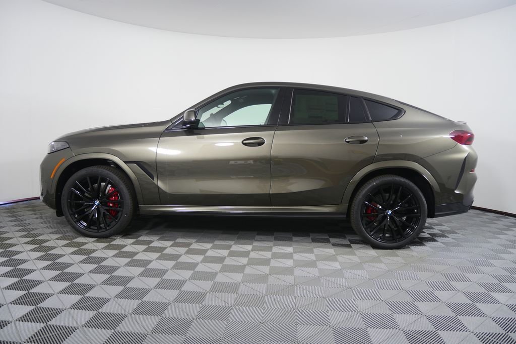 Used 2027 Green Metallic BMW xDrive40i image 6
