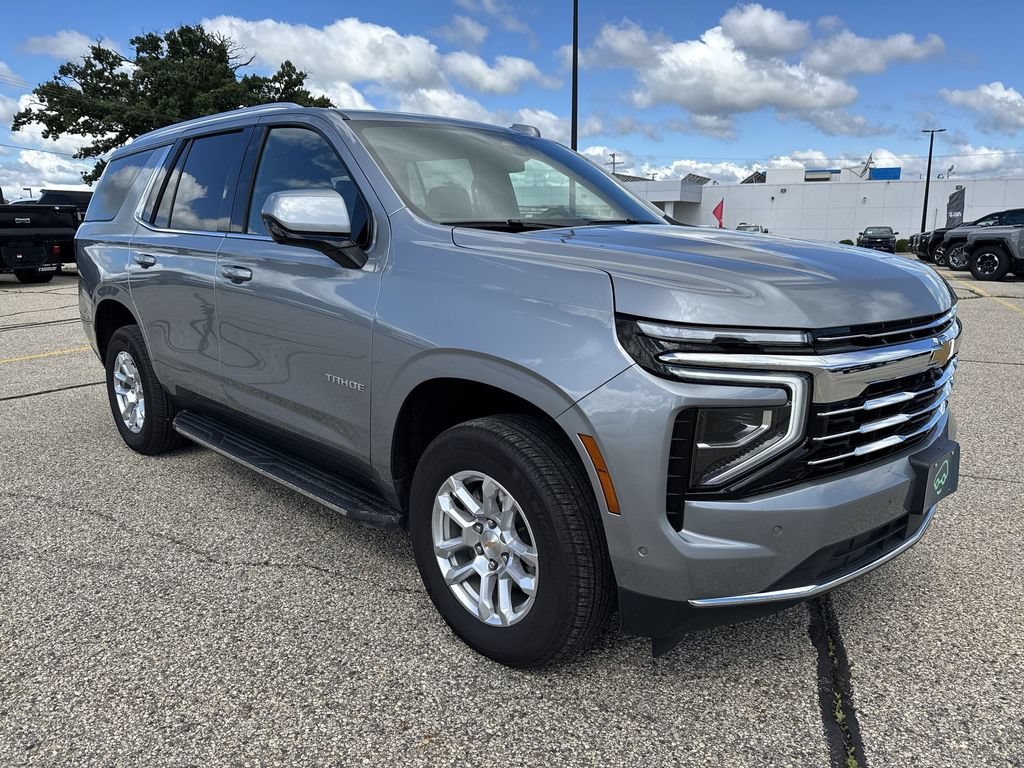 2025 Chevrolet Tahoe LT - Photo 9