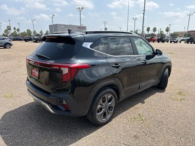 Used 2024 Black Kia S image 7