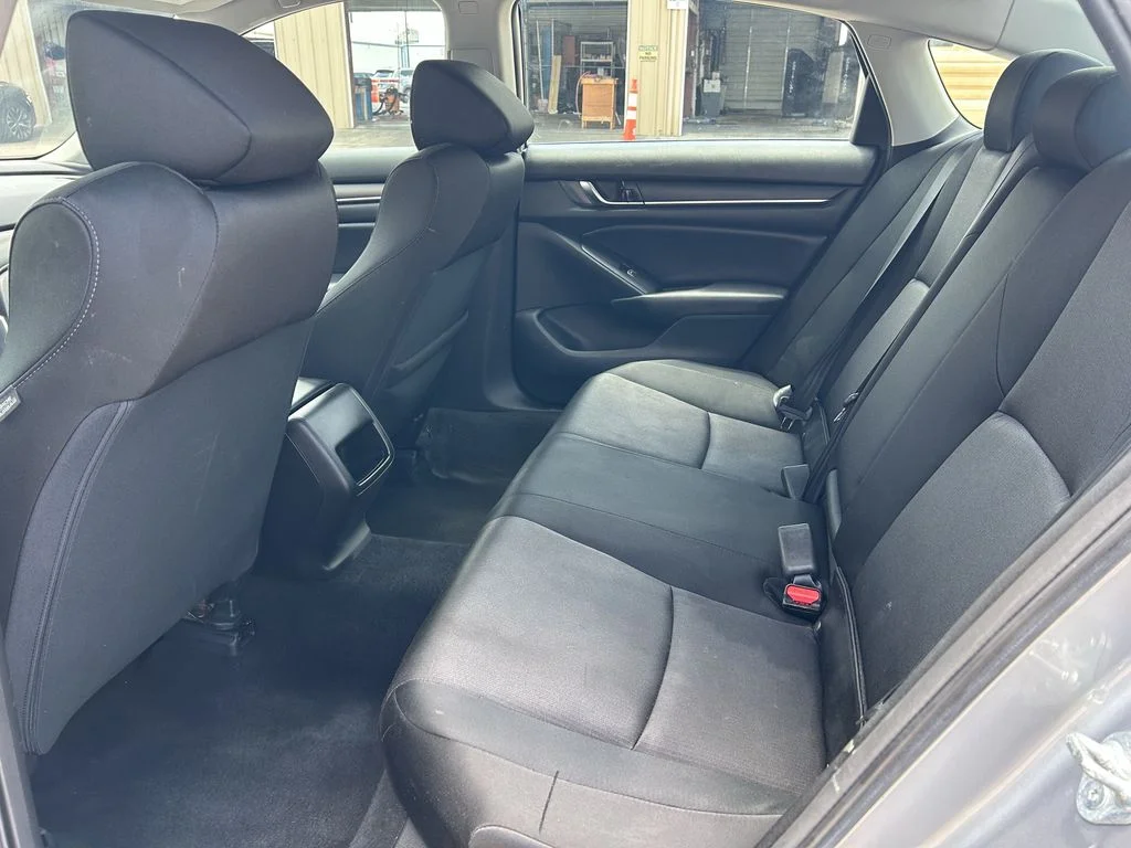 Used 2022 Silver Honda LX image 21