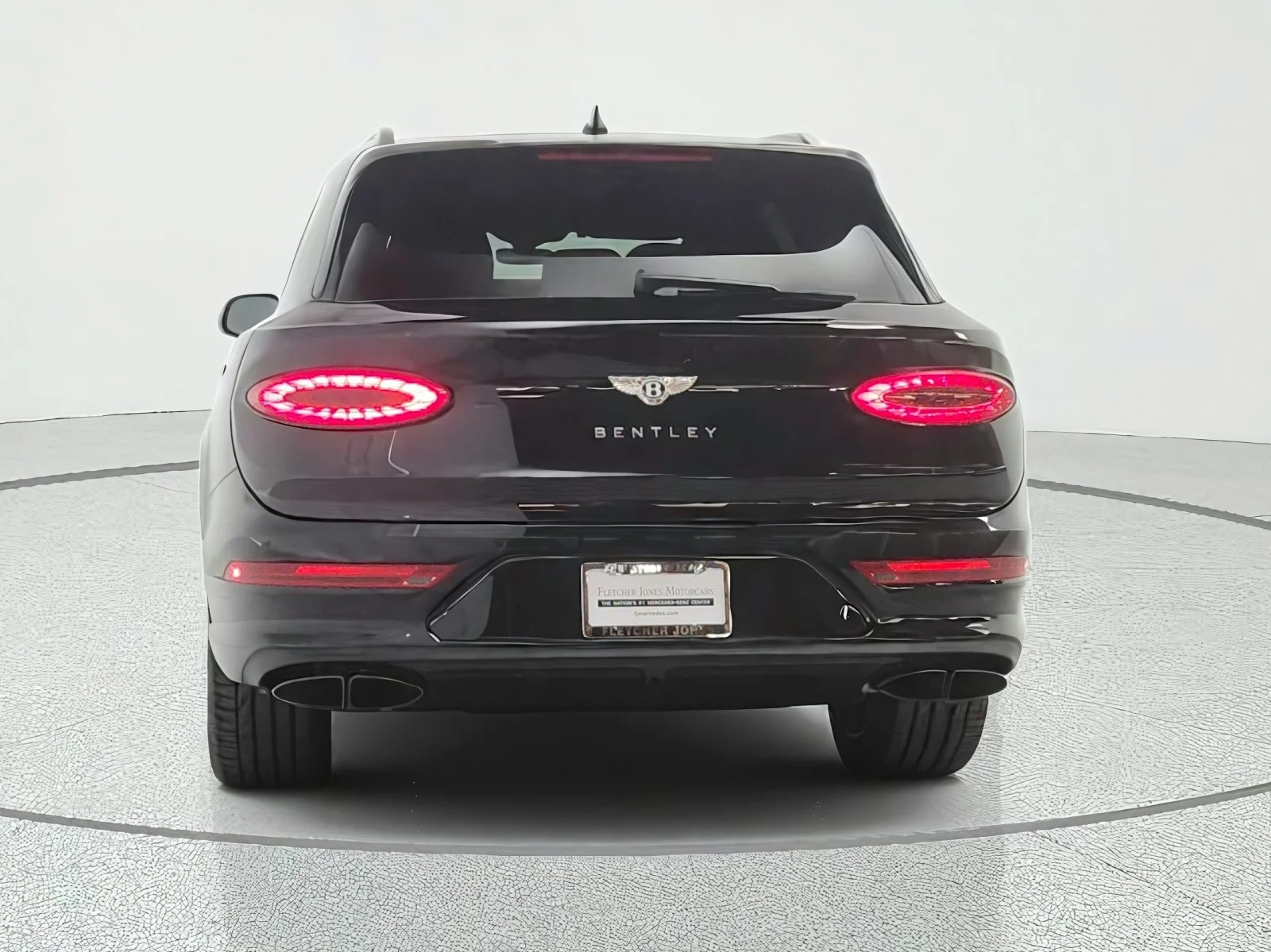 Used 2025 Black Crystal/Cricket Ball Bentley Azure AWD image 6