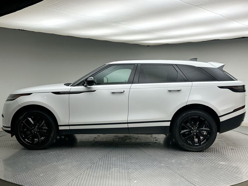 New 2026 Fuji White Land Rover S image 2