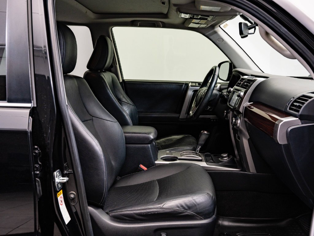 Used 2019 Midnight Black Metallic Toyota Limited image 24