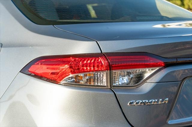 Certified Used 2020 CELESTITE GRAY ME. Toyota  image 7