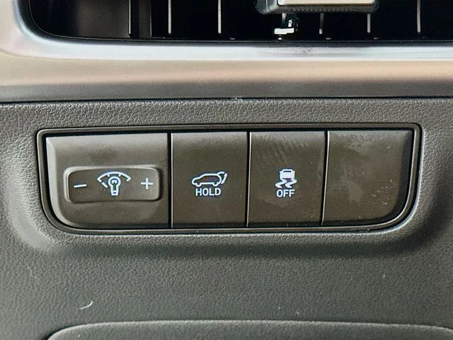 New 2026 Hyundai TUCSON SEL