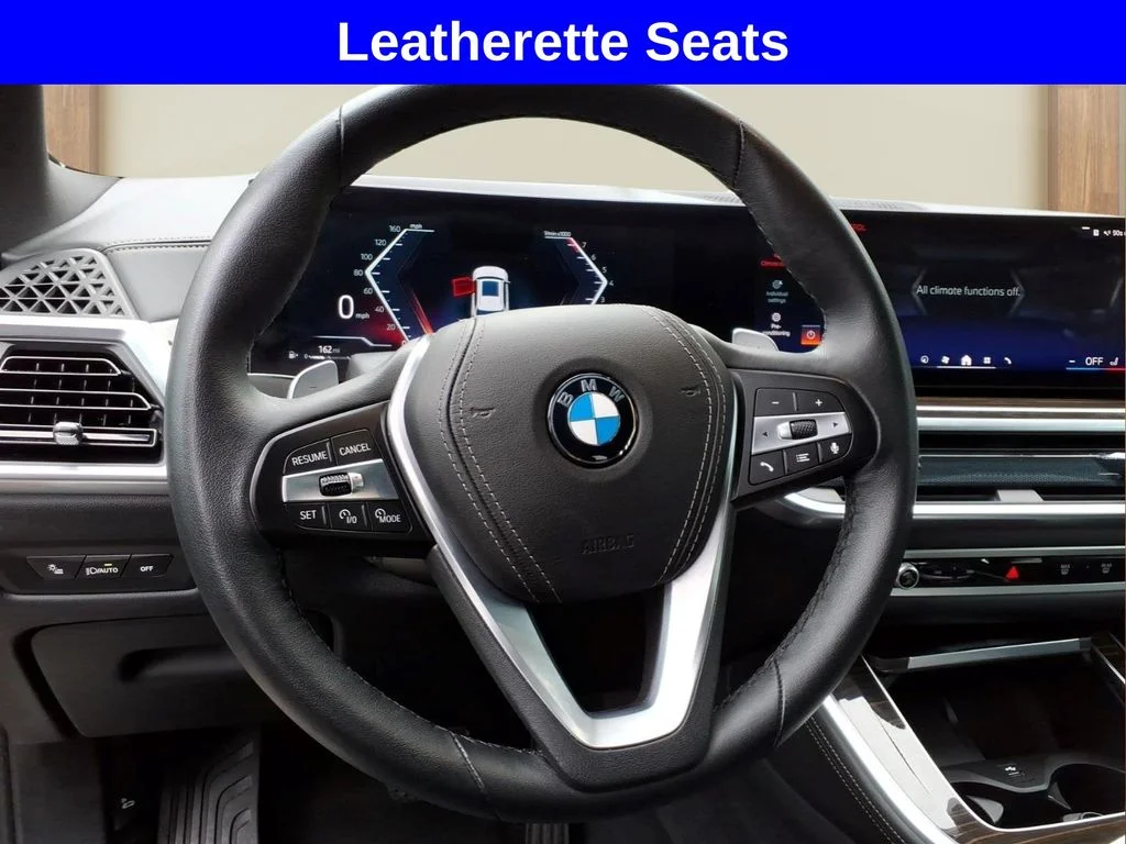 Used 2025 White BMW xDrive40i image 4
