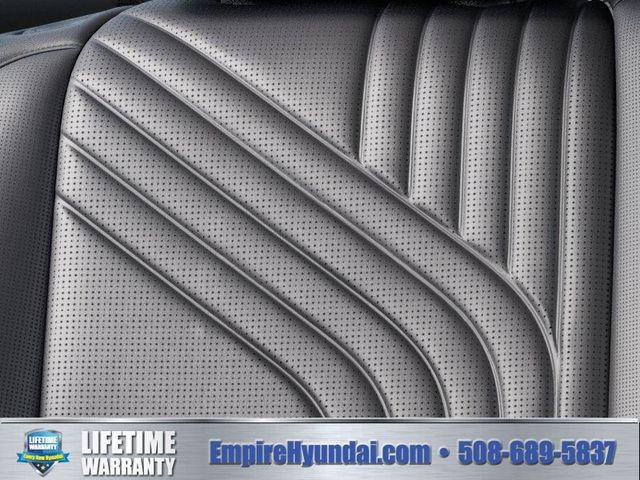 New 2026 White Pearl Hyundai SEL Premium 8P image 17