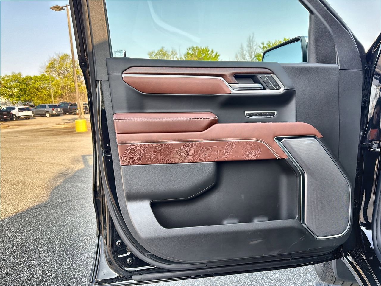 New 2026 Onyx Black GMC Denali Ultimate image 18