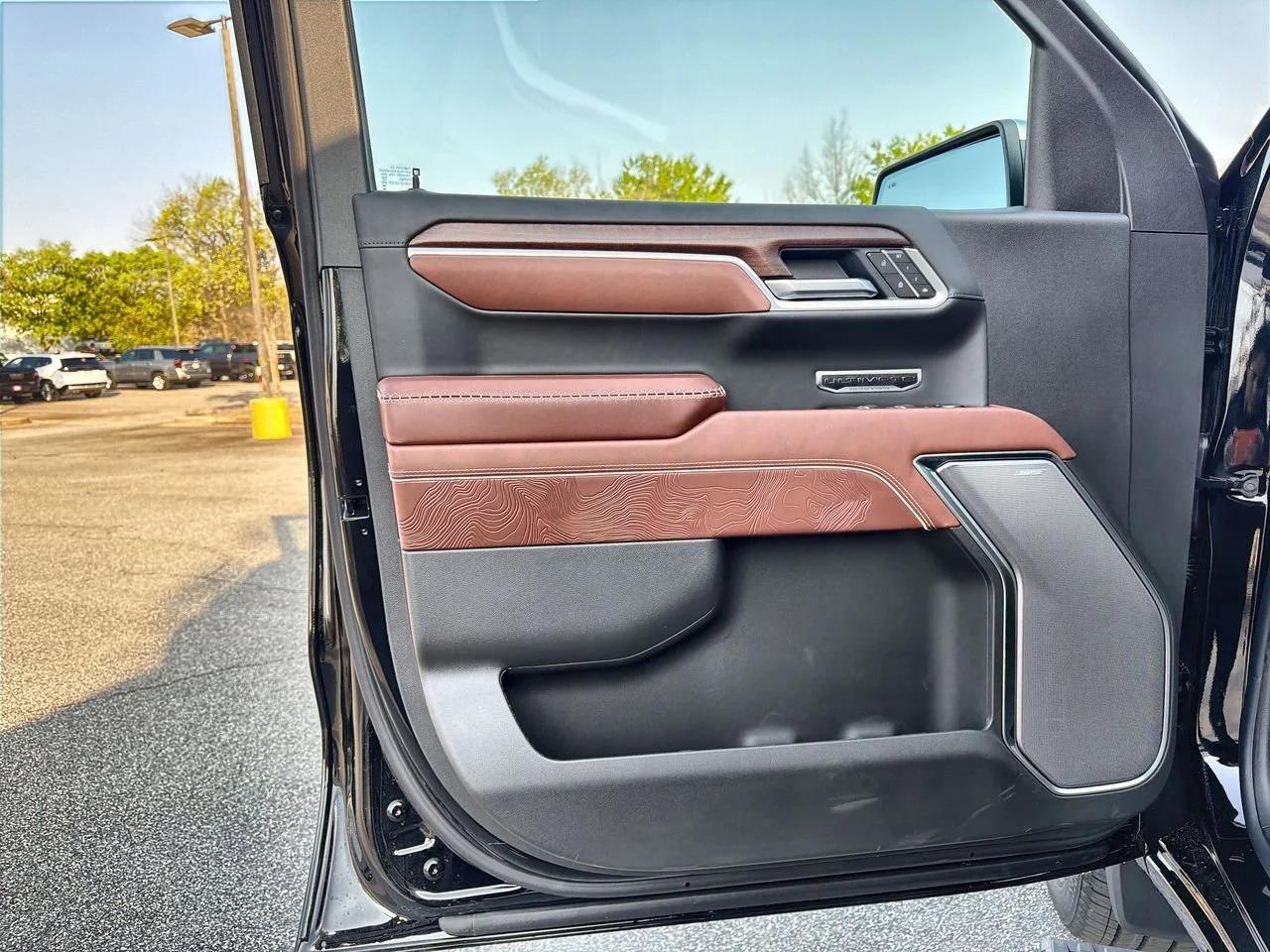 New 2026 Onyx Black GMC Denali Ultimate image 18