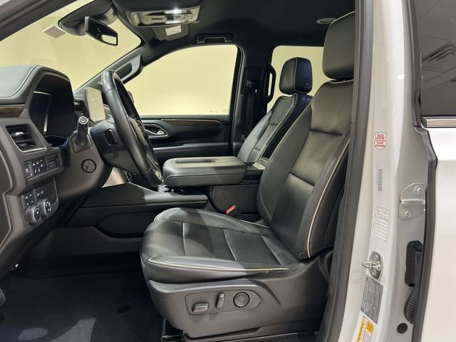 Used 2023 White Chevrolet Premier image 18