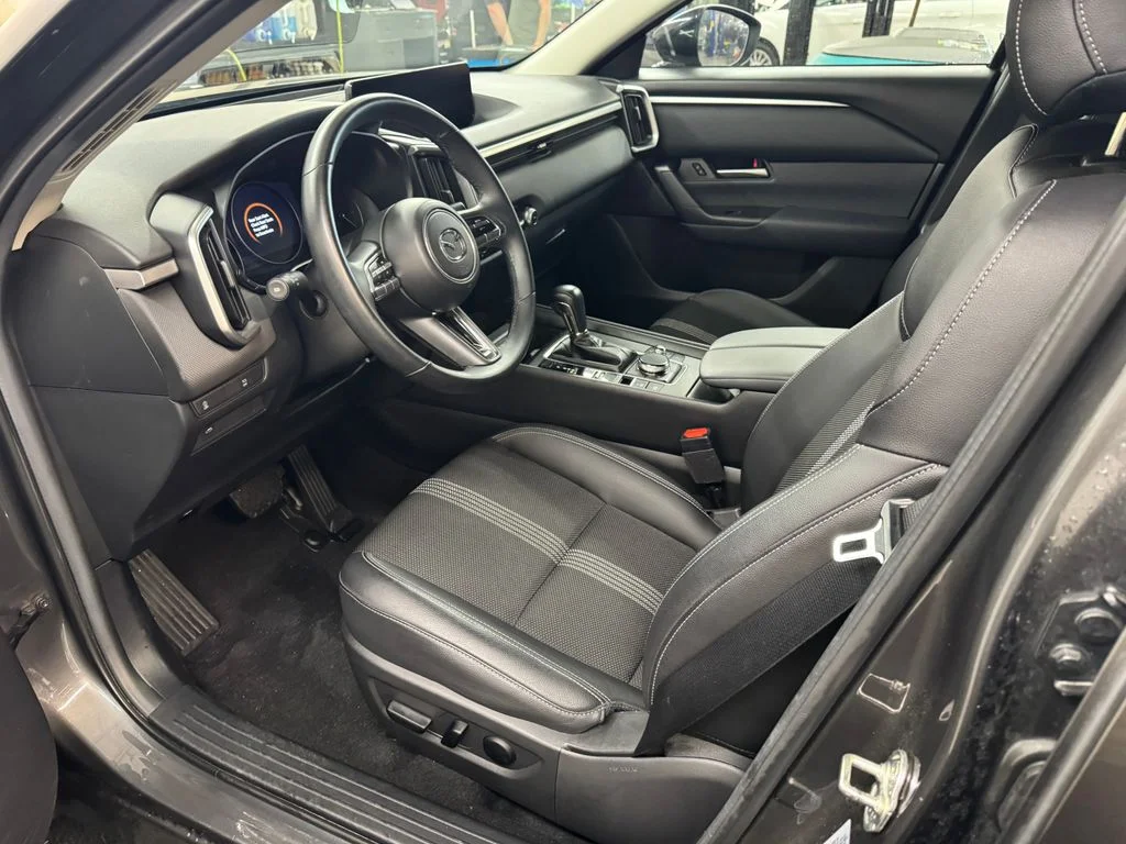 Used 2025 Gray Mazda 2.5 S Preferred Package 2.5 S Preferred Package image 13