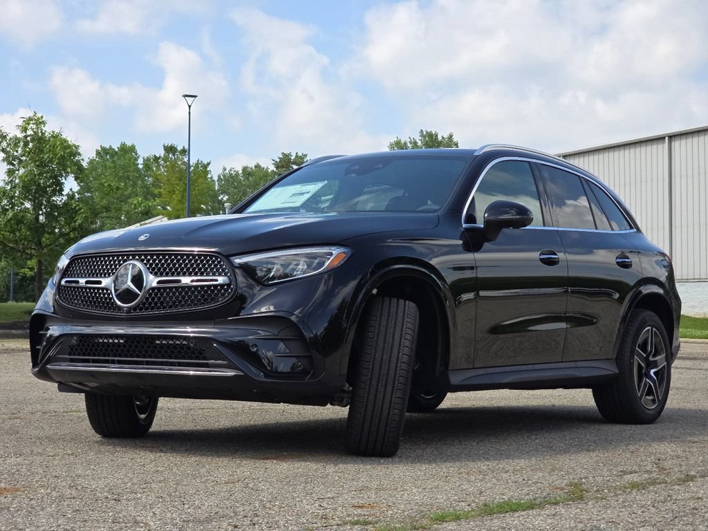 New 2026 Black Mercedes-Benz GLC 300 image 51