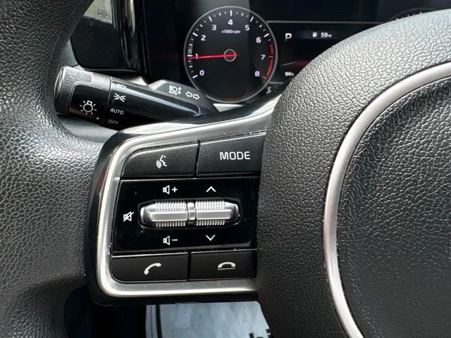 Used 2022 Silver Kia LX image 20