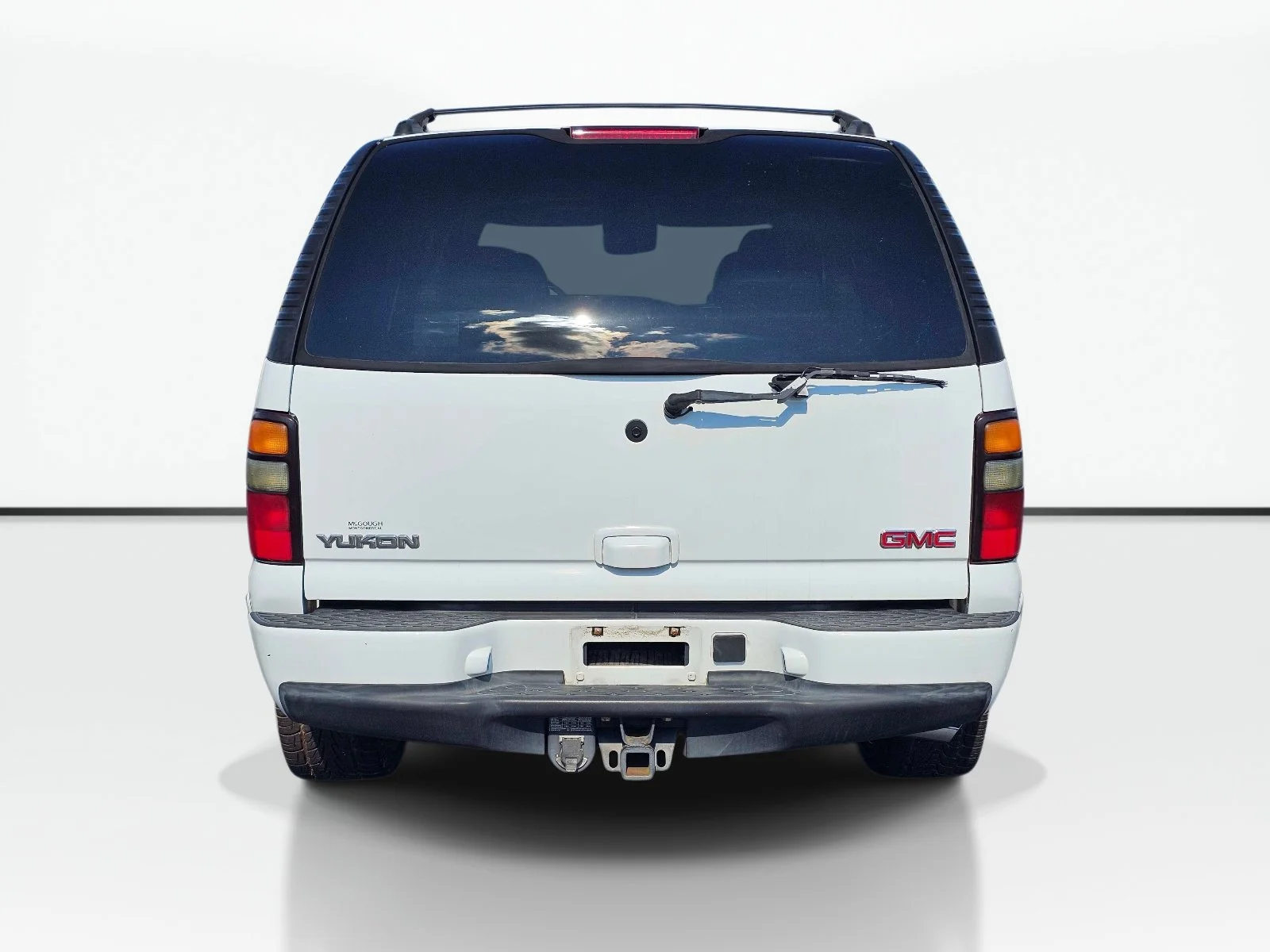 Used 2005 Summit White GMC Denali image 12