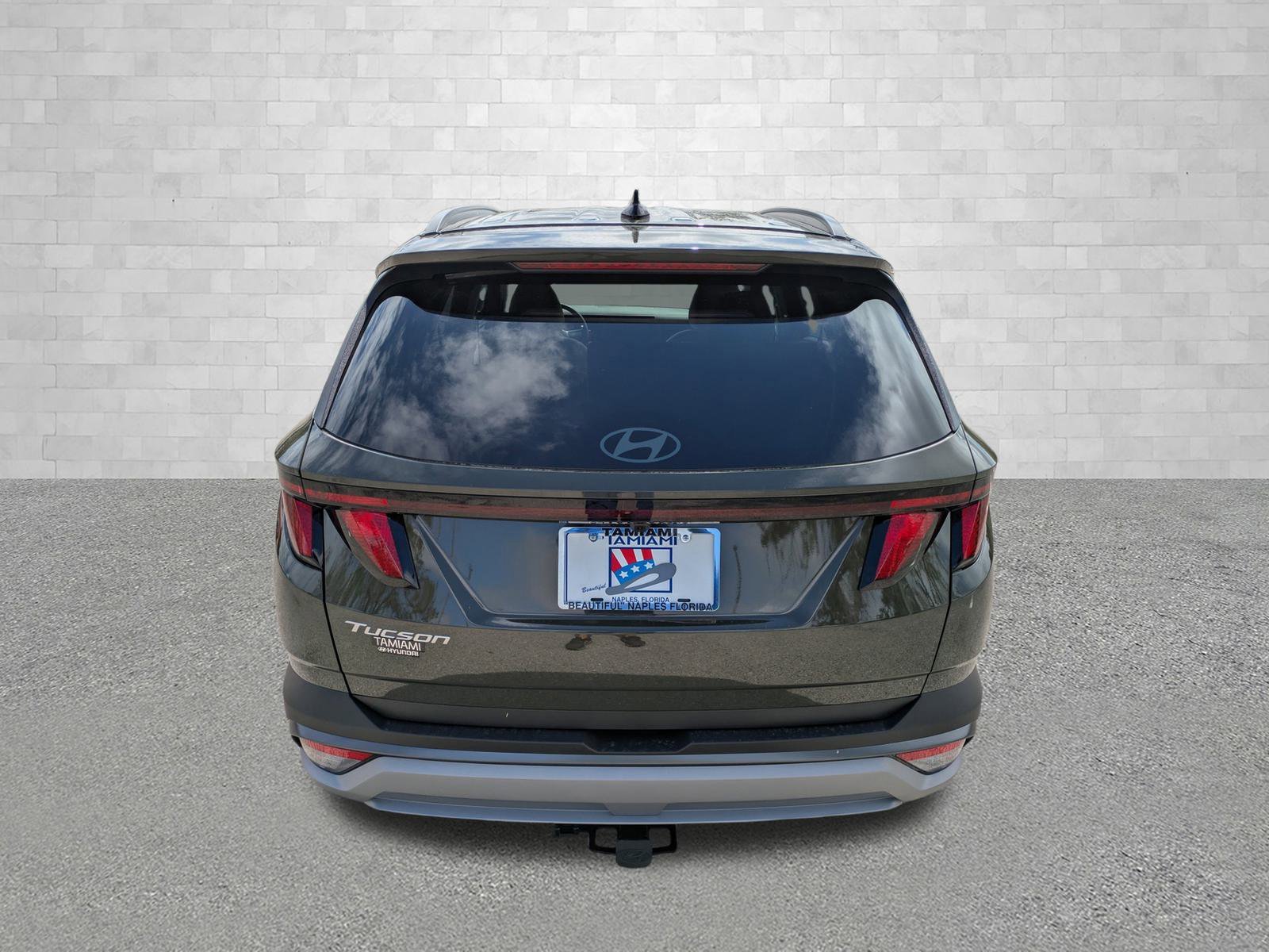Used 2026 Rockwood Green Hyundai  image 3