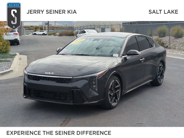 2025 Kia K4 GT-Line
