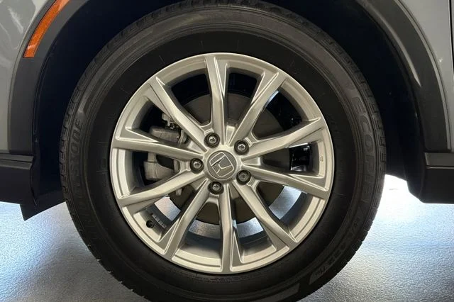 Certified Used 2025 Meteorite Gray Metallic Honda EX image 36