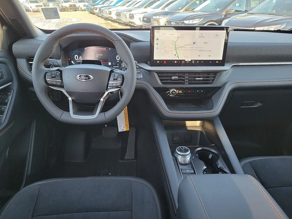 New 2026 Carbonized Gray Metallic Ford Tremor® image 11