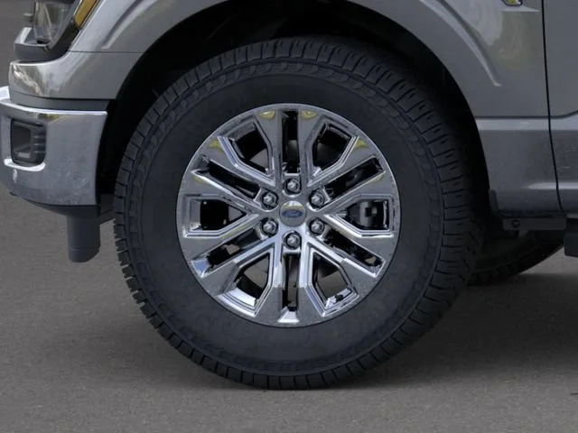 New 2026 Carbonized Gray Metallic Ford XLT image 41