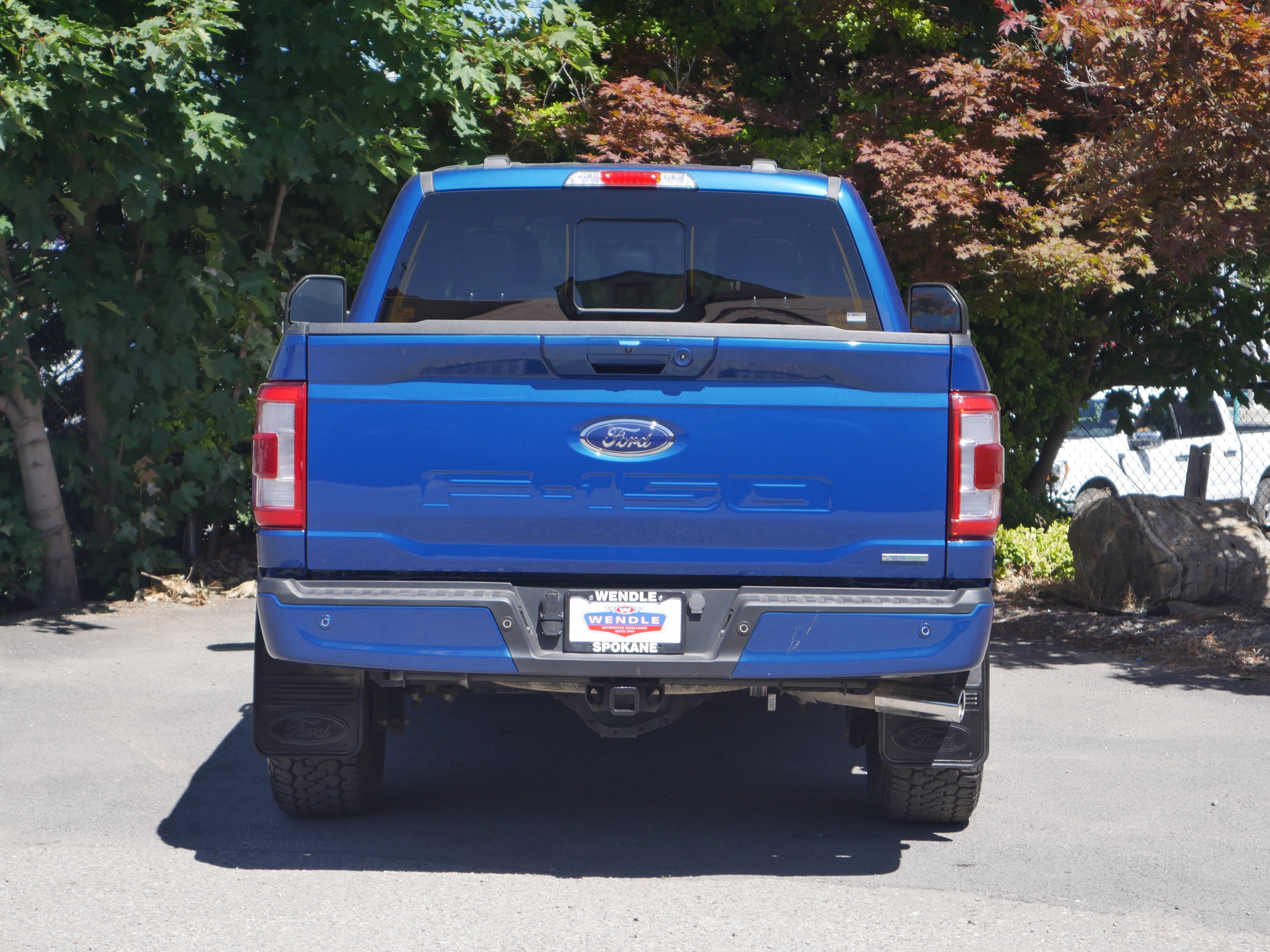 Certified Used 2023 Atlas Blue Metallic Ford LARIAT image 24